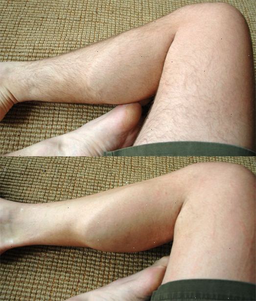 Hur får släta ben. Använd en ny rakhyvel för att raka benen.