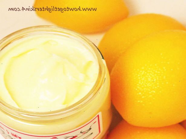 Hur man använder en citron för att lätta din hud. Använd en citron tvätt, exfoliant, eller mask för ansiktet.