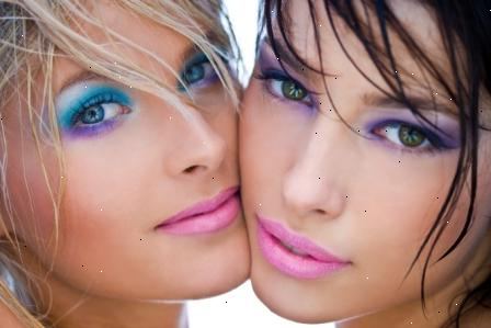 Hur gör makeup för gröna ögon. Applicera en primer kvalitet ögonskugga.